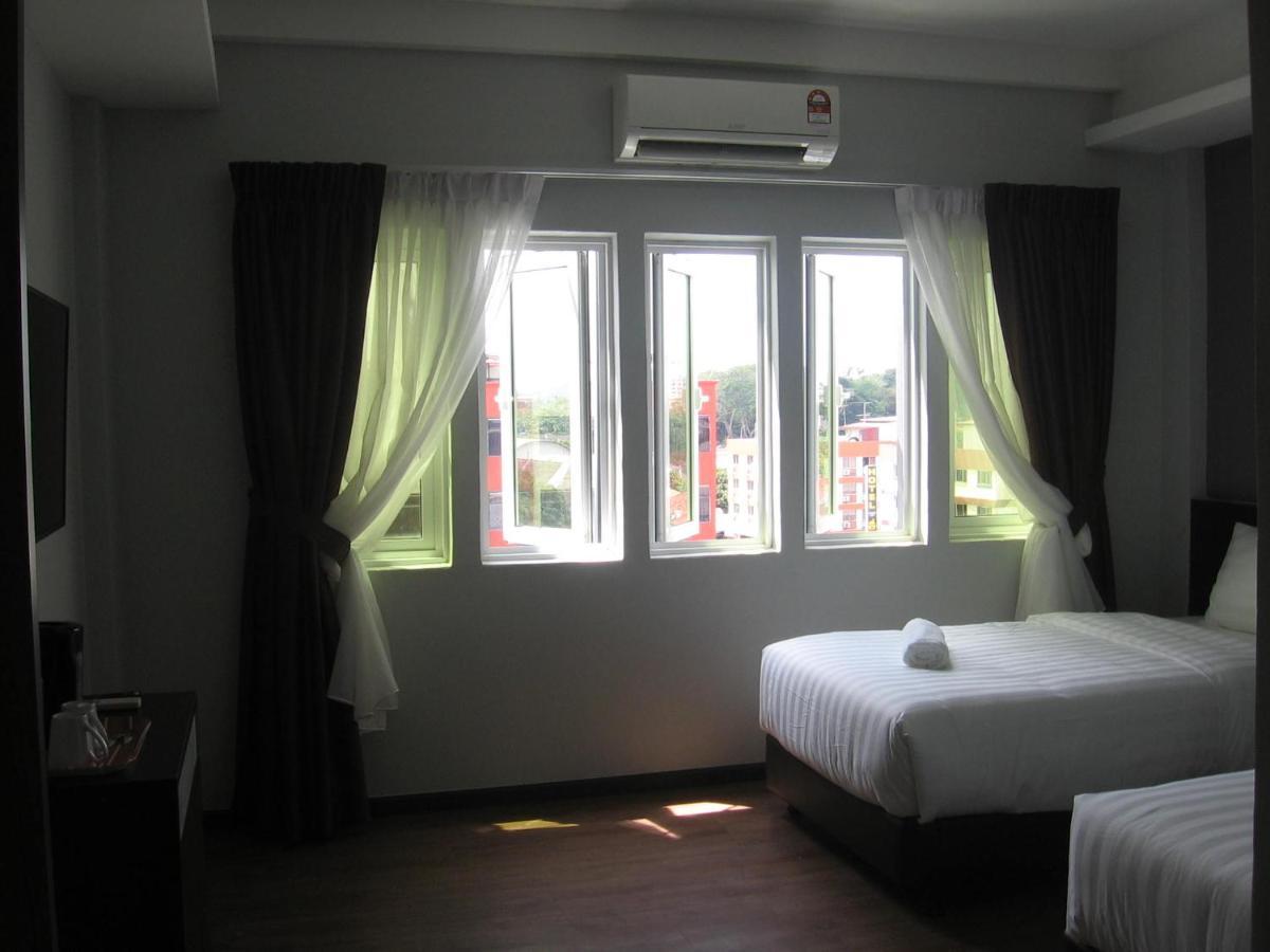 707 Hotel  Malacca Exterior foto